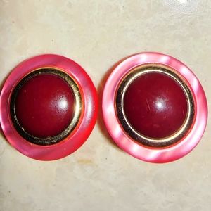 Vintage Large circular round iridescent hot pink and rose clip on earrings